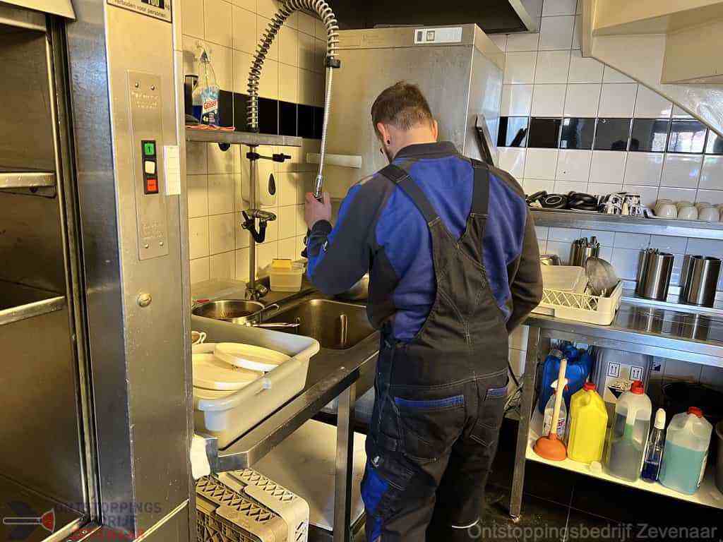 Ontstoppen Gootsteen Zevenaar Ontstoppen Gootsteen Zevenaar